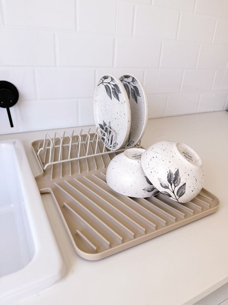 Beige Dish Rack, rust-proof and premium quality made in germany. High quality sink organisation from Soko & Co