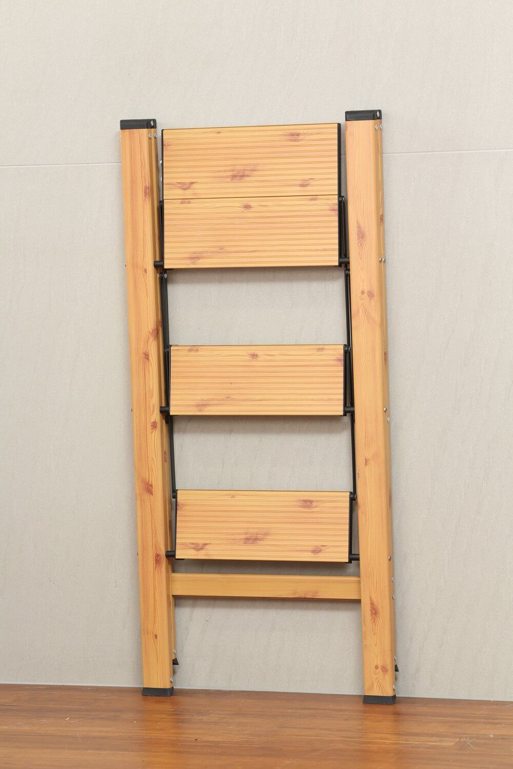 3 Step Aluminium Wood Grain Step Ladder - LAUNDRY - Ladders - Soko and Co