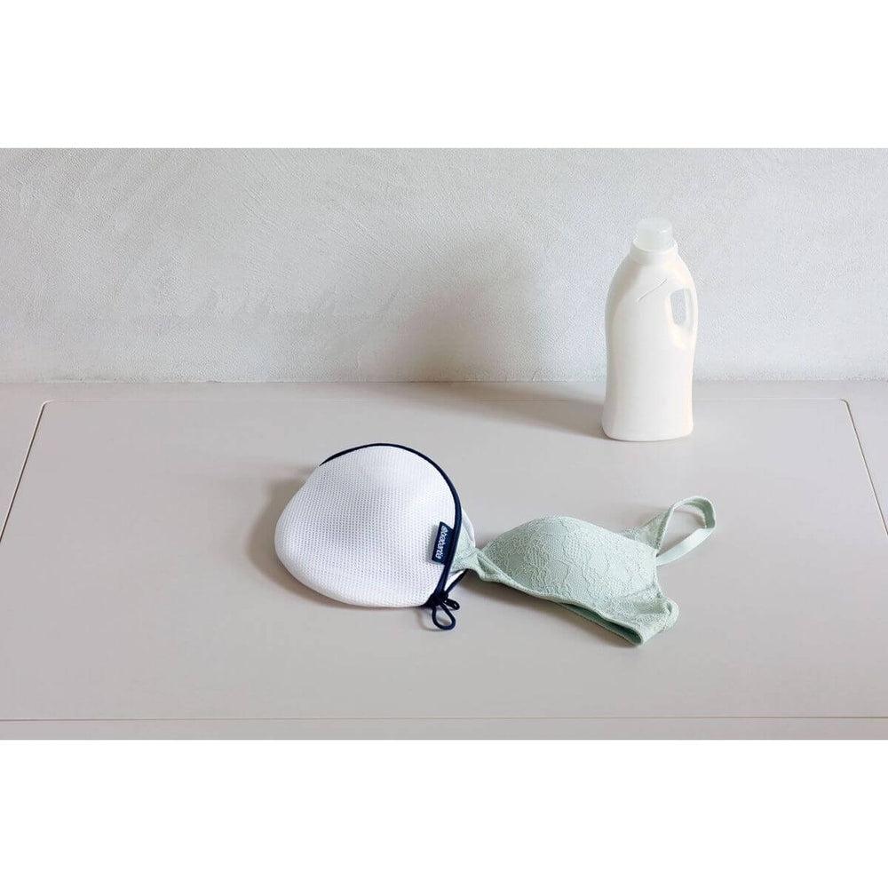 Brabantia Bra Washing Bag White &amp; Black - LAUNDRY - Accessories - Soko and Co