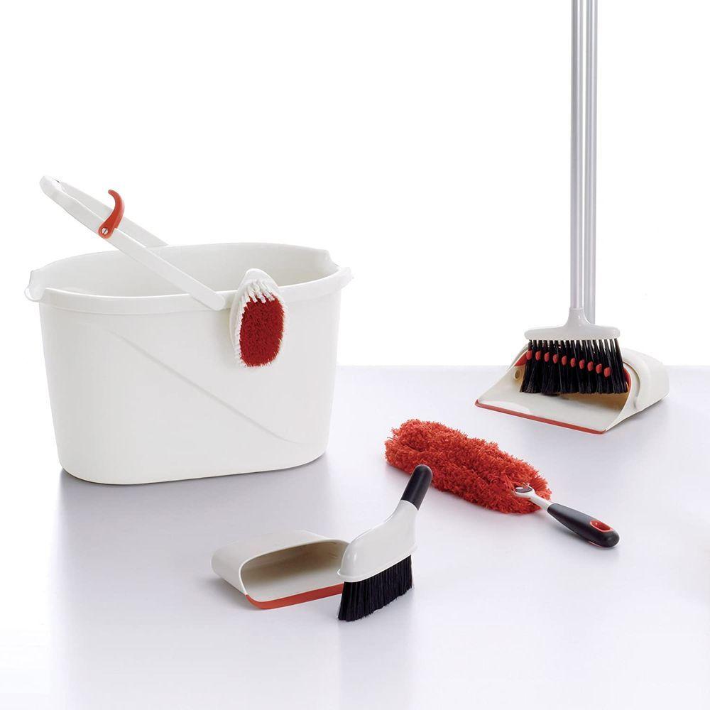OXO Microfibre Hand Duster Red - LAUNDRY - Cleaning - Soko and Co
