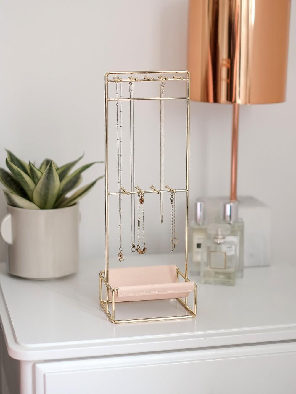 Stackers Scoop Jewellery Stand Blush &amp; Gold - WARDROBE - Jewellery Storage - Soko and Co
